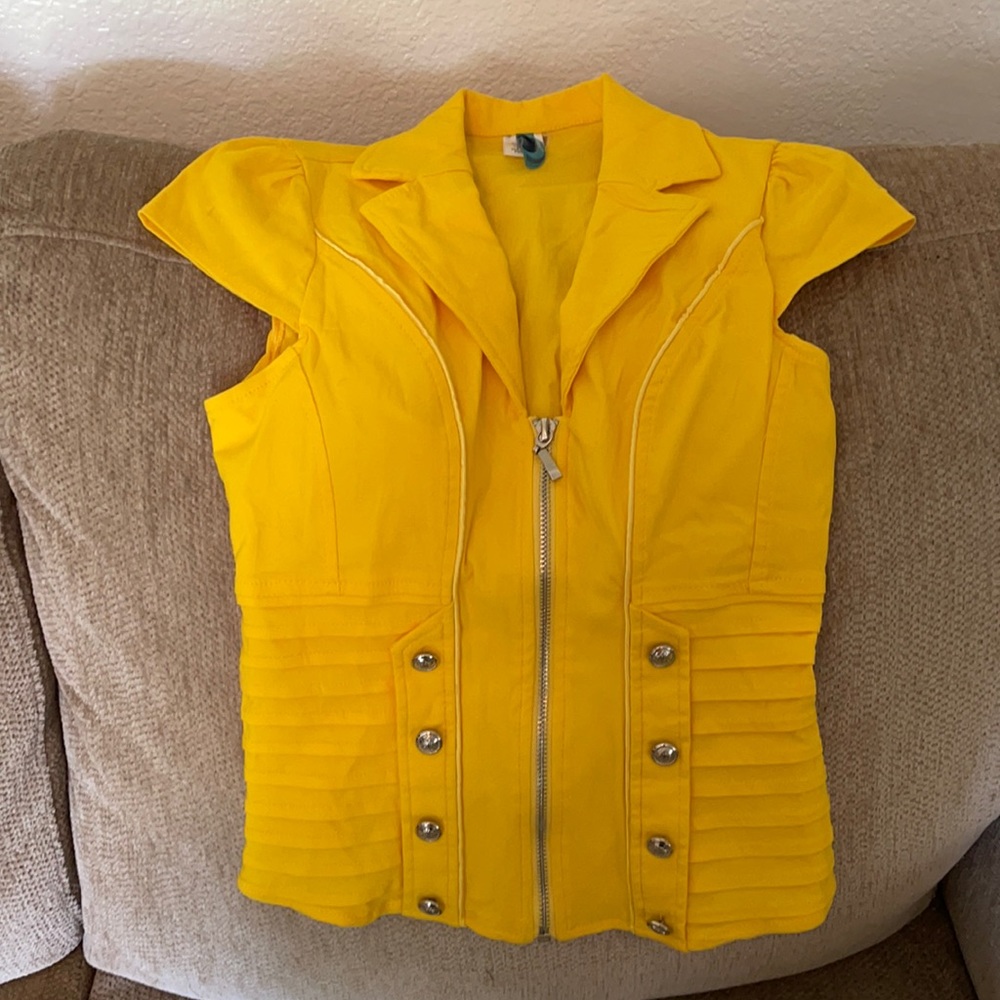Yellow sexy top